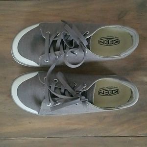 Keen casual gray sneakers
